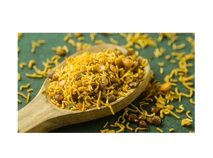 Agra Dalmoth Namkeen|Dalmoth Namken Nutritious, Delicious & Crunchy Shahi Fatehabad Agra Moth Dal Namkeen|Indian Healthy Snacks|Spicy & Savoury in Flavour|Chai-time|Evening Snack-250 * 1Pack