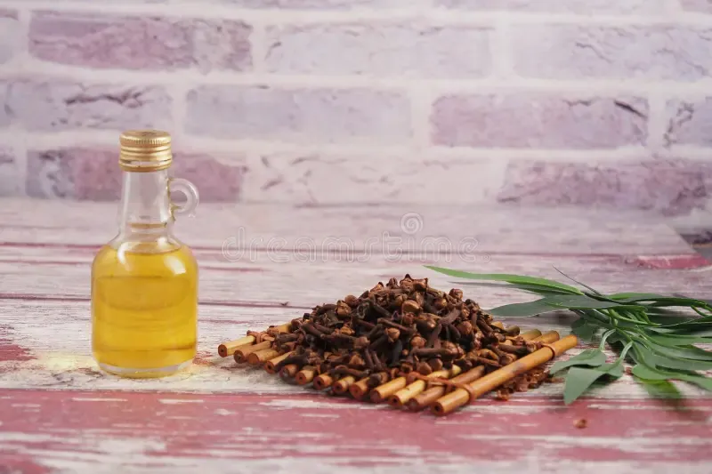 Clove oil 1 LTR